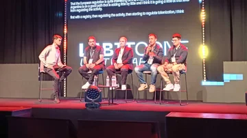 Bancos argentinos se preparan para ofrecer Bitcoin: la posibilidad de un cripto peso