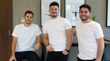 Argentinos usan IA y big data en máquinas expendedoras: son número uno del mundo y levantaron u$s2 millones