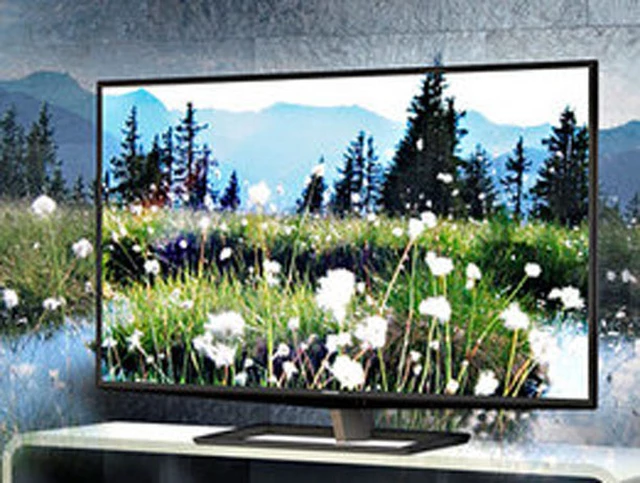 Toshiba presenta el primer televisor de gran formato 3D sin gafas
