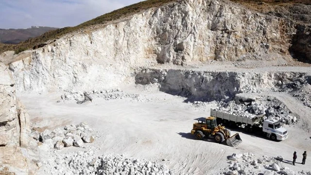Avanza el plan de modernizaci&oacute;n de miner&iacute;a en Mendoza con registros digitales y reglamentaci&oacute;n ambiental