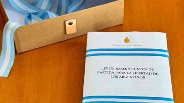 Diputados discute en comisiones la Ley de Bases de Milei: no se privatizará el Banco Nación