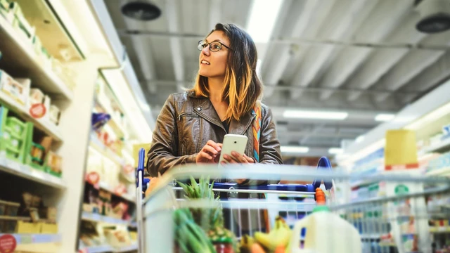 Supermercados apuestan por marcas propias: cuestan hasta 50% menos que las líderes