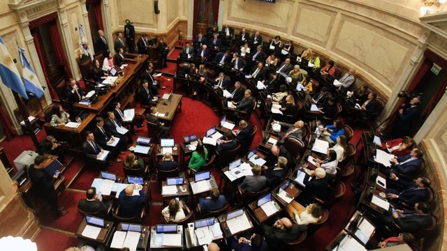 La Ley de Bases llega al Senado y el Gobierno apura las negociaciones para contar con los votos