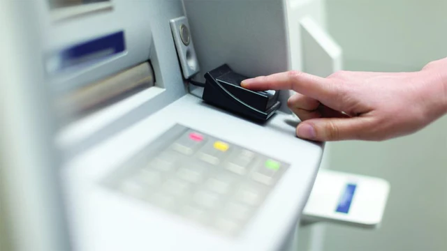 Biometría bancaria: el BCRA exige que todos los cajeros tengan lector de huella digital