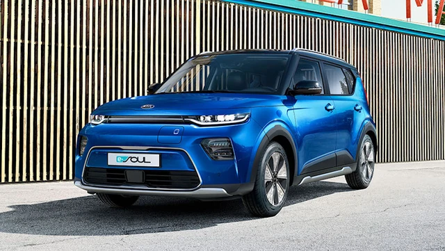 Kia se une a Amazon para que sus conductores de vehículos eléctricos puedan acceder a cargadores más rápidos