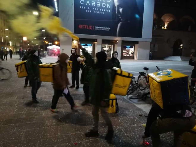 Luego de la muerte de un trabajador de Glovo, la empresa busca implementar un seguro para su repartidores