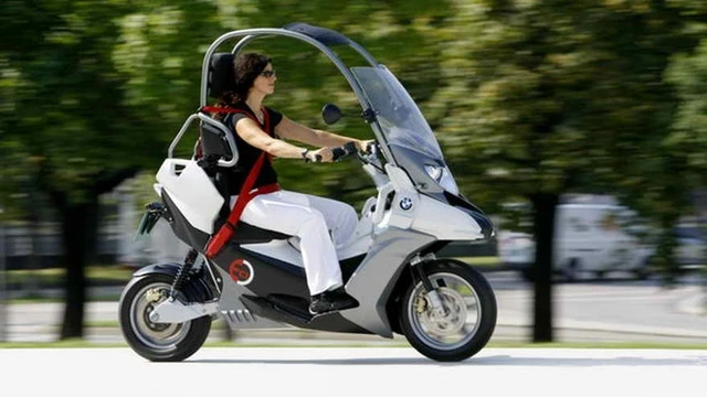 ¿Motos eléctricas techadas?: esta será la próxima apuesta de BMW en materia de movilidad 4.0
