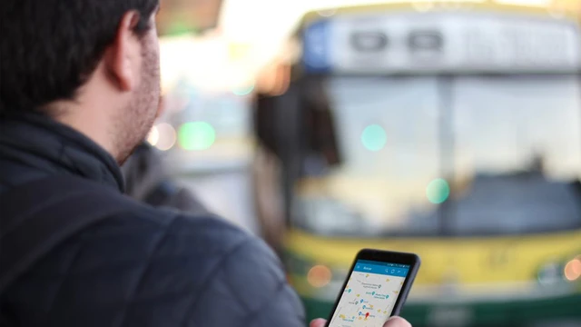 La tecnología de SUBE, también en el iPhone: ya podés saber cuándo llega el próximo colectivo