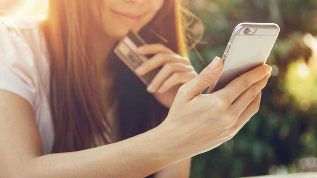 Tendencia en crecimiento: cada vez más personas compran desde sus smartphones