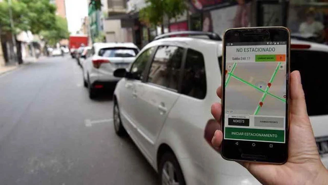 Falla en la seguridad ciudadana: 26 mil patentes se filtraron en marzo vía la aplicación Movypark