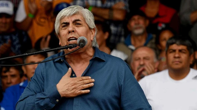 Problemas sindicales: Moyano arremete contra Mercado Libre y Dante Sica por un convenio laboral
