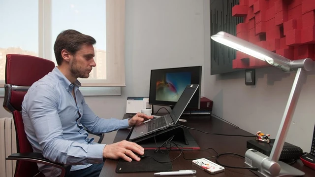 Home office masivo en la Argentina: cómo controlar horarios, tareas y que sea eficiente para empleado y empresa