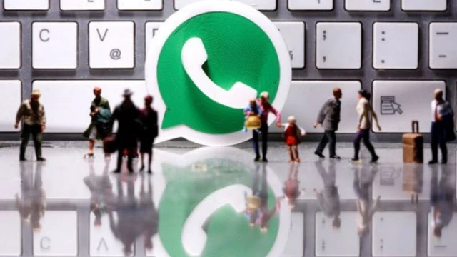 En chats de empresas y negocios WhatsApp sumará un acceso directo para hacer compras
