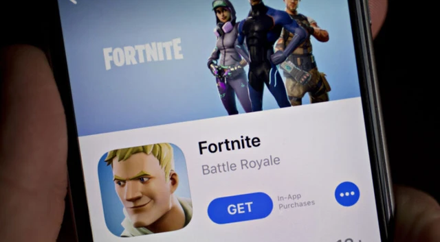 Batalla legal en puerta: Epic Games, creador de Fortnite, demanda a Apple y Google