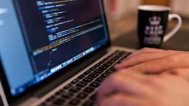 Hackeo a Disco, Easy y Jumbo: desbaratan la banda que robó datos de clientes a Cencosud