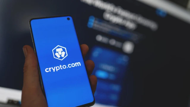 Insólito: mujer australiana no quiere devolver los millones que Crypto.com le regaló "sin querer"