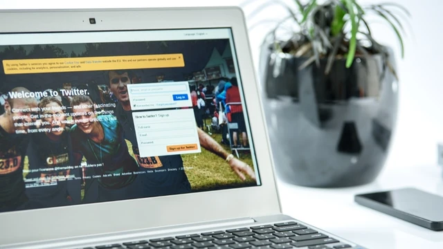 Cómo comprar seguidores para Twitter de forma segura y rápida