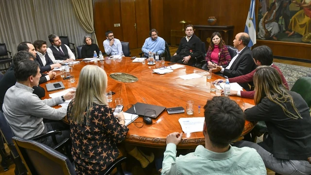 Dólar turista: así serán las nuevas medidas del Gobierno para fomentar su uso