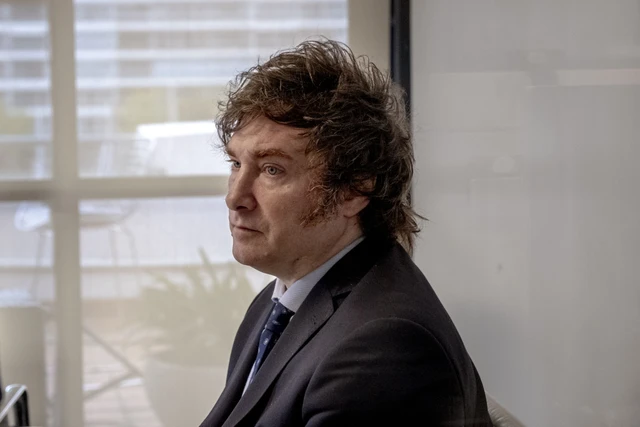 Se sancionó la Ley Bases pero la primera reacción de los mercados es negativa: ¿por qué?