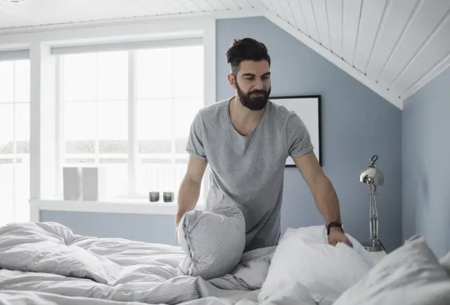 Aquellos que empiezan el día haciendo la cama tienen una mayor productividad