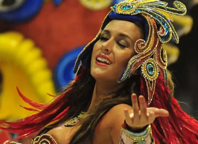En la Argentina el Carnaval más conocido es el de Gualeguaychú