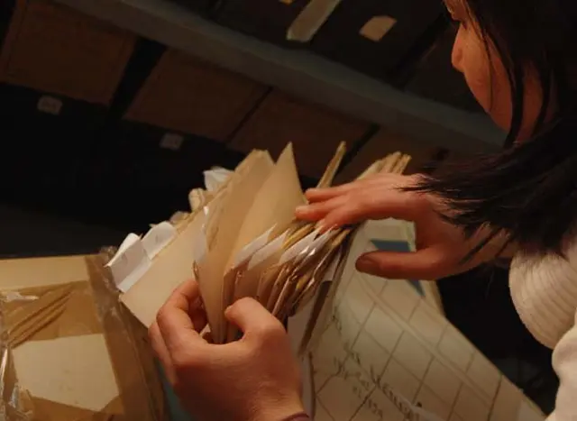En algunos casos, deberás adjuntar documentación respaldatoria o probatoria