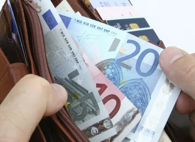 Comprar euro blue es más caro que comprar dólar blue