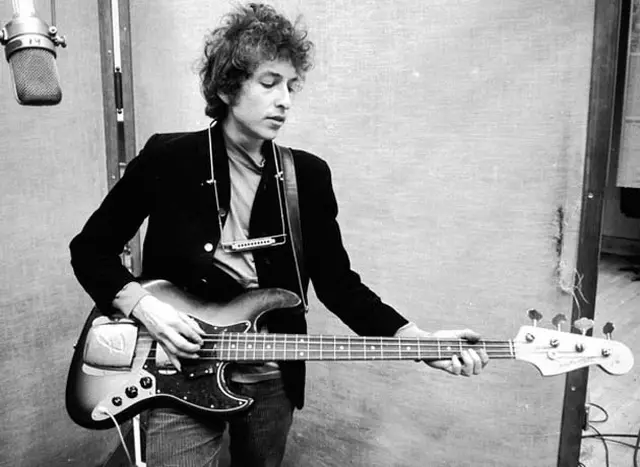 ¿Quién fue el mentor de la superestrella de la música, Bob Dylan?