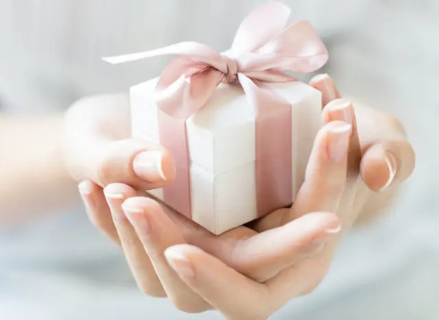 Frases del Día del Padre que pueden acompañar una tarjeta de regalo