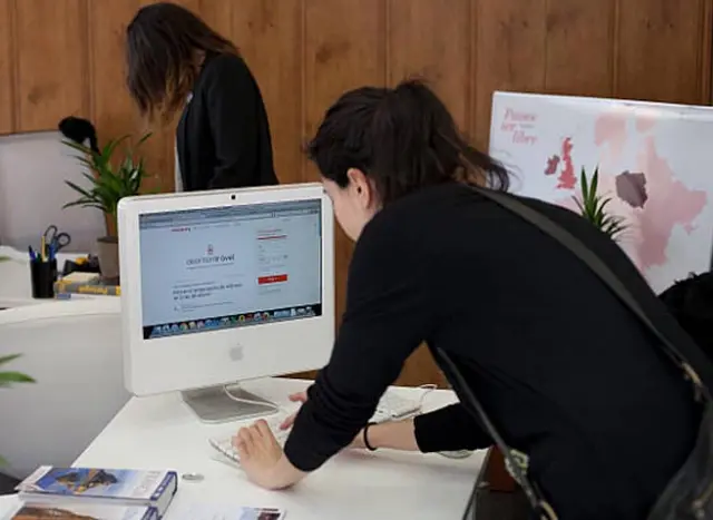 Se reconfiguraron las oficinas y los hogares para adaptarse a las nuevas modalidades de trabajo