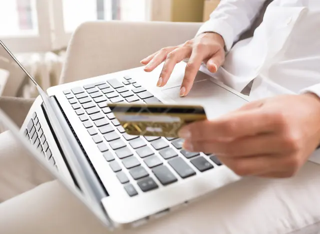 Los interesados deben informar su número de tarjeta de crédito a la AFIP