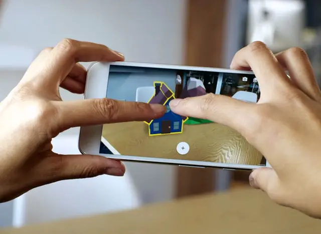 Un teléfono móvil con ARCore, el reemplazante de Project Tango.