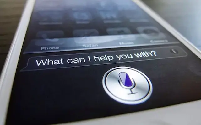 Apple necesita renovar su asistente Siri.