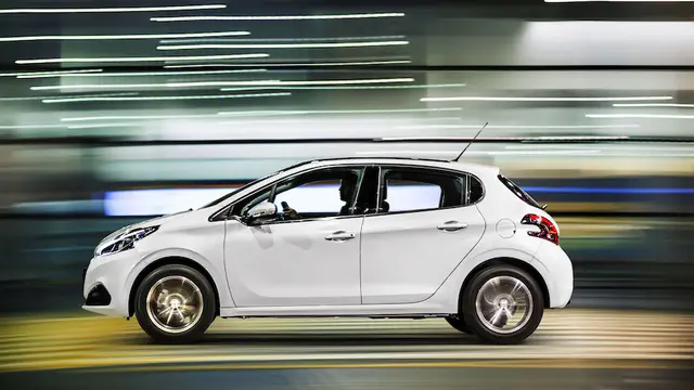 Peugeot 208, otro de los más vendidos del mes.
