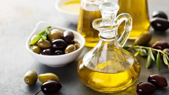 El aceite de oliva es clásico de la dieta mediterránea