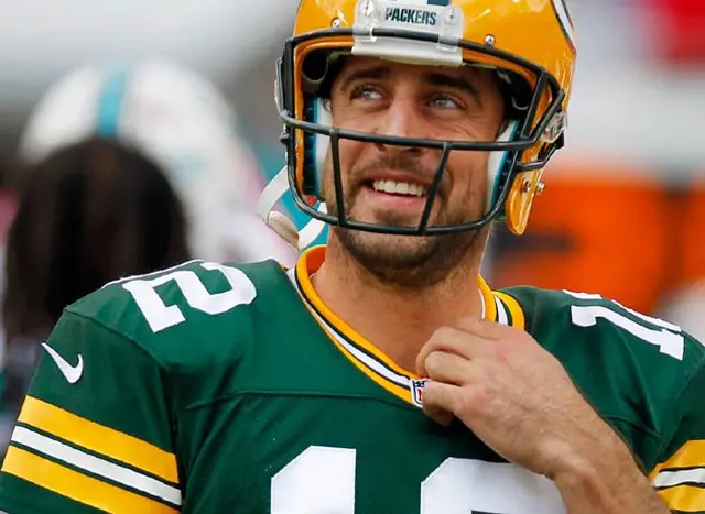 El QB de Green Bay embolsa más de u$s80 millones al año