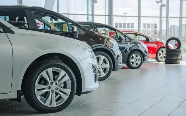 Concesionarios sin ventas de autos.