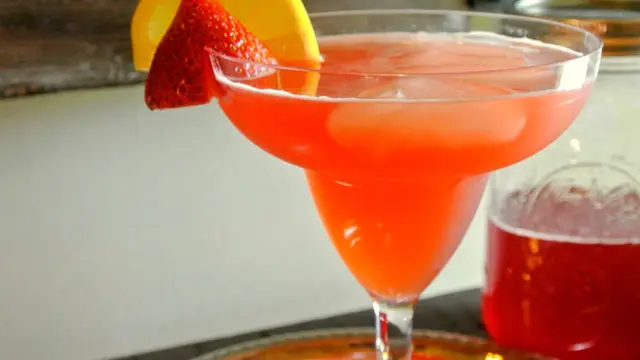 La margarita de frutilla es una alternativa refrescante