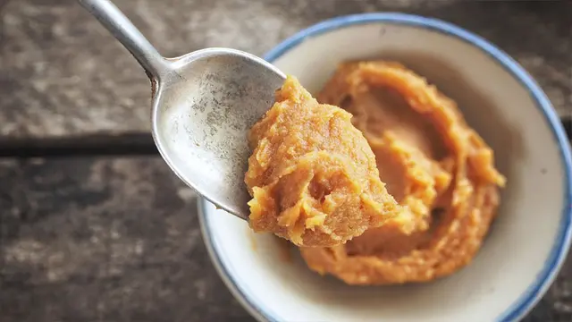 El miso contiene mucho hierro