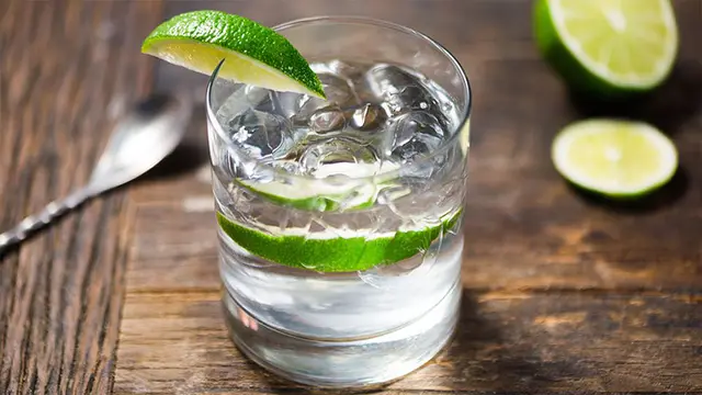El gin tonic es uno de los tragos más populares