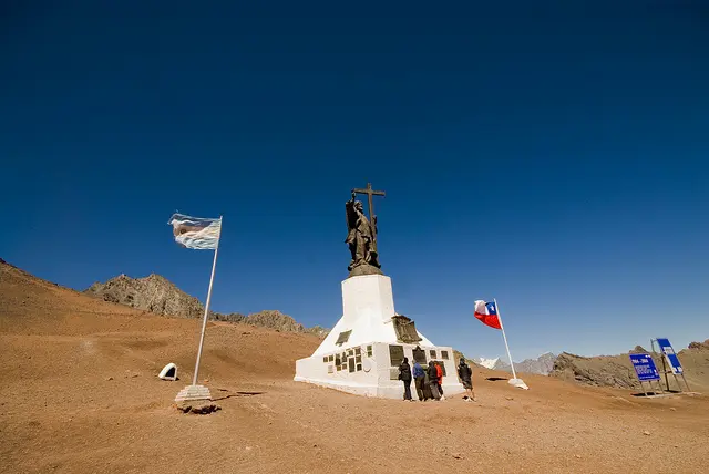 El cruce entre Argentina y Chile por el Paso Cristo Redentor está cerrado por 24 horas