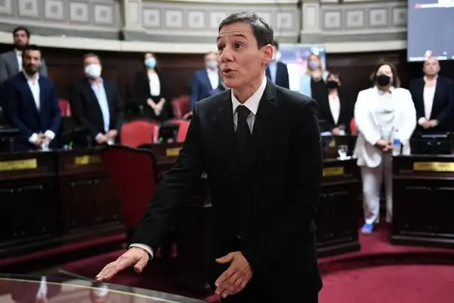 en el cargo de secretario de Política Económica (viceministro de Economía) desembarcaría Martín Di Bella