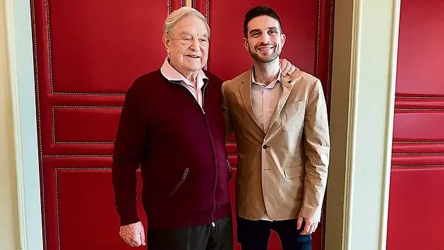 A Alexander Soros, el trono le cayó por sorpresa