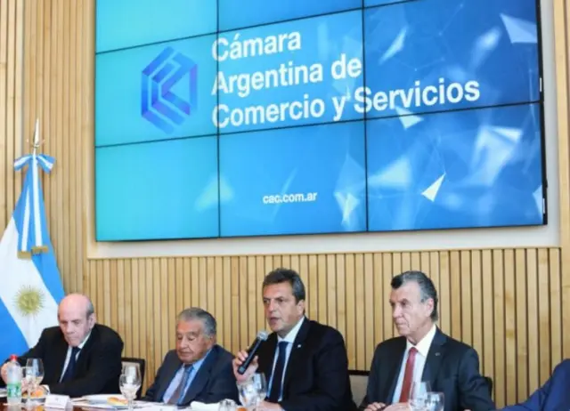 Massa quiere hacer tronar el escarmiento sobre el 