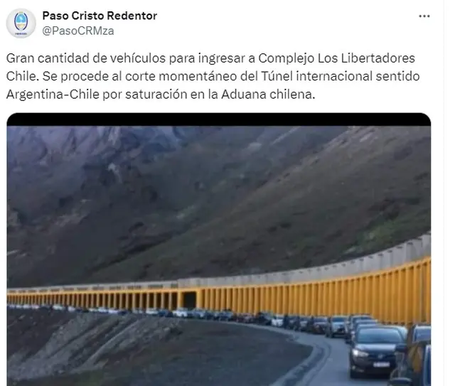 Por el aluvión de argentinos que quisieron cruzar a Chile, se cerró por unas horas el Paso Cristo Redentor
