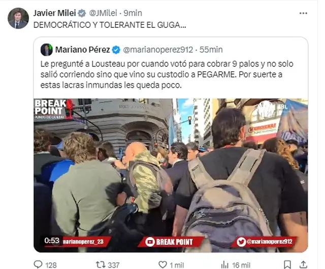 También cuestionó a Martín Lousteau, presente en la marcha