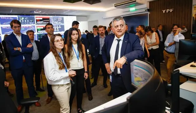 Horacio Marin inauguró el nuevo centro en ocasión de los 100 años de la Refinería