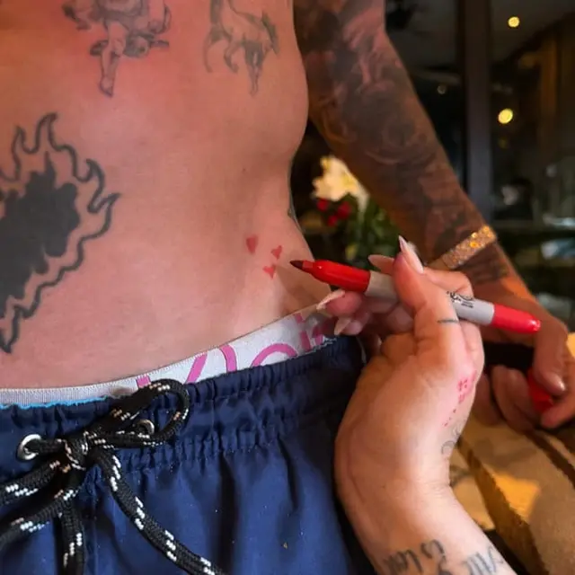 El tatuaje que despertó la curiosidad entre los usuarios