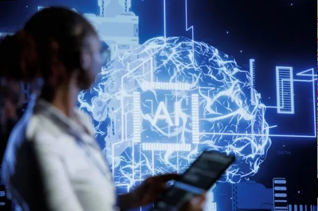 Datos, IA y programación: 3 habilidades que empiezan a definir el futuro profesional