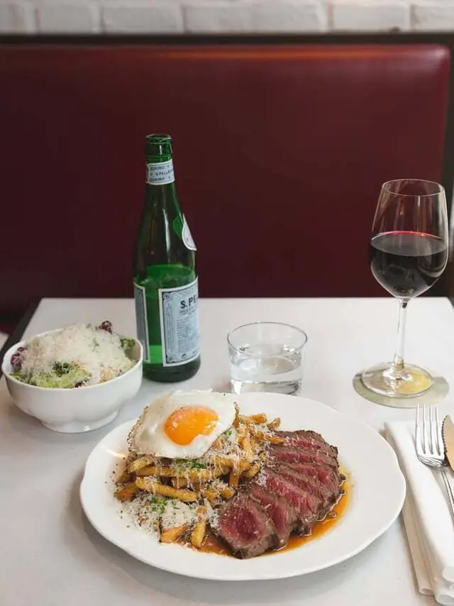El centro de ojo de bife es uno de los platos más pedidos del lugar